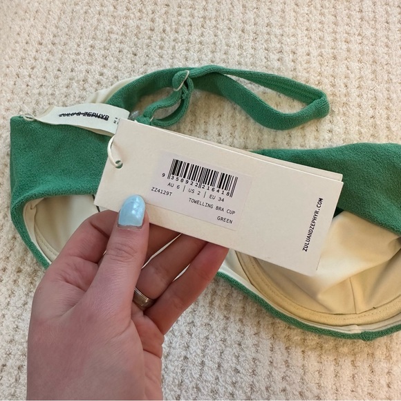 NWT zulu and zephyr towelling green swim top sz 2 - Picture 3 of 6